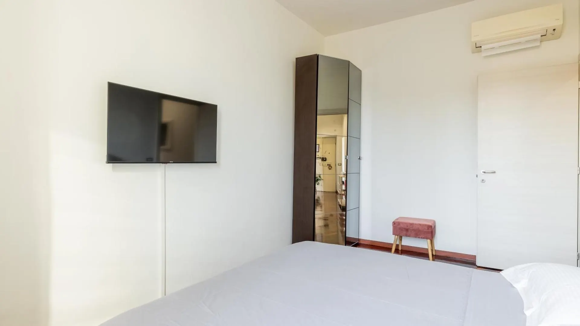 Apartment Attico Vista San Pietro, Vicino Ai Musei Vaticani Rome Italy